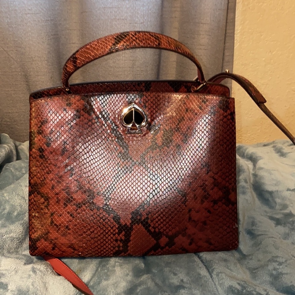 Medium Kate spade bag good condition